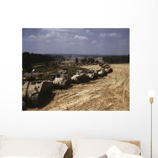 Convoy M4 Sherman and Wall Decal