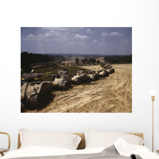 Convoy M4 Sherman and Wall Decal