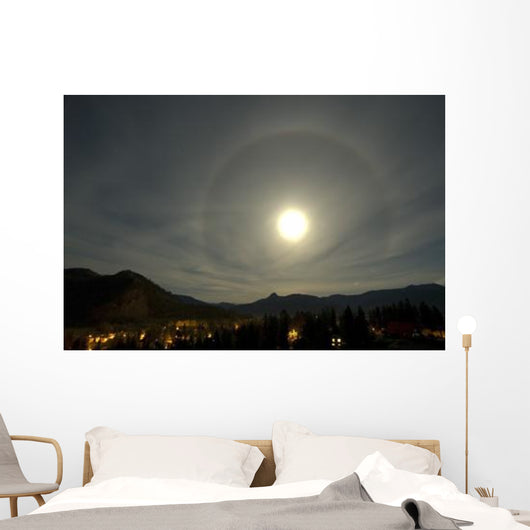 Harvest Moon Halo Lumby Wall Decal