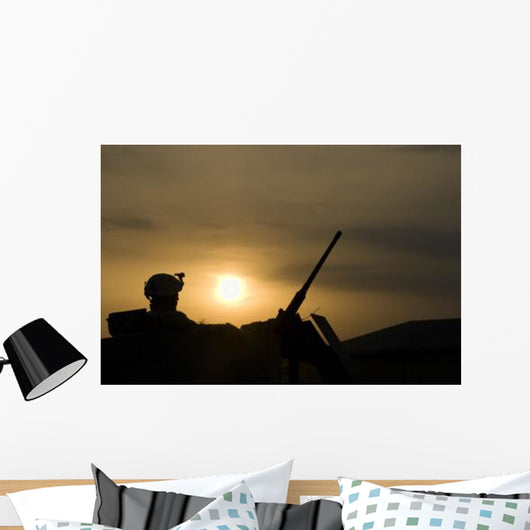 Us Soldier Mans His Wall Decal