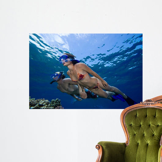 Couple Free Diving Hawaii Wall Decal