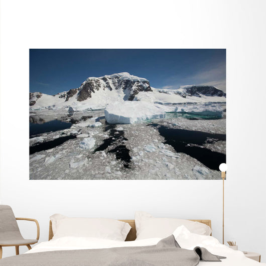 Float Ice Sheltered Bay Wall Decal