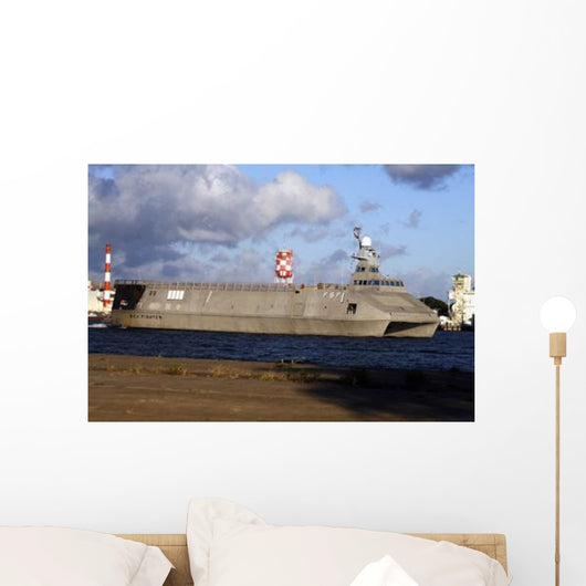 Sea Fighter Transits out Wall Decal