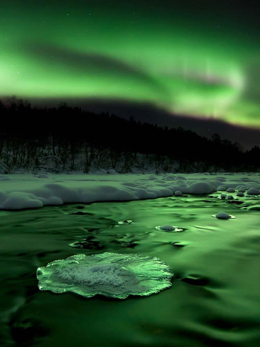 Aurora Borealis Reflects off Wall Decal