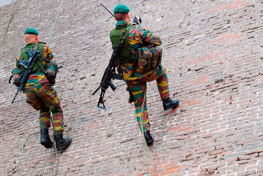 Belgian Paratroopers Climbing Wall - Wall Decal