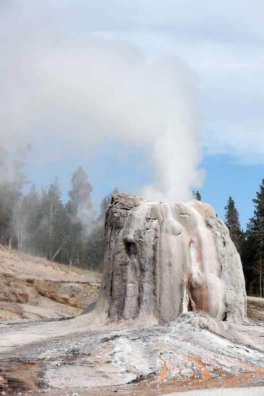 Lone Star Geyser Erupting Wall Decal