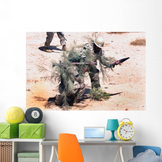 Iraqi Soldiers Learn Urban-war Wall Decal