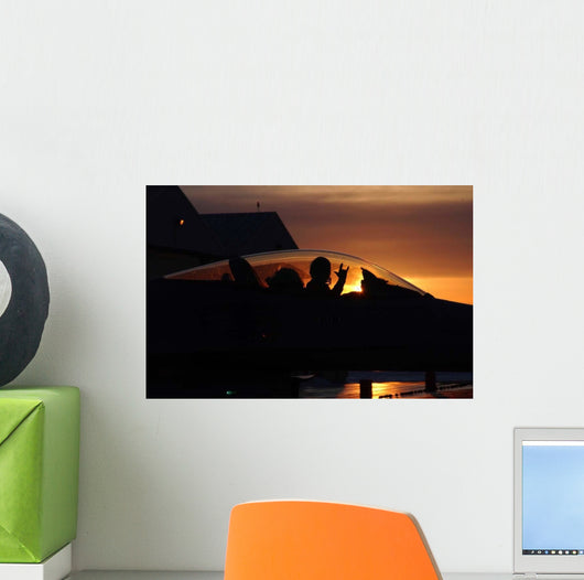 F-16 Fighting Falcon Fighter Wall Decal