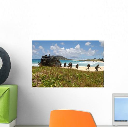 Us Marines Run out Wall Decal
