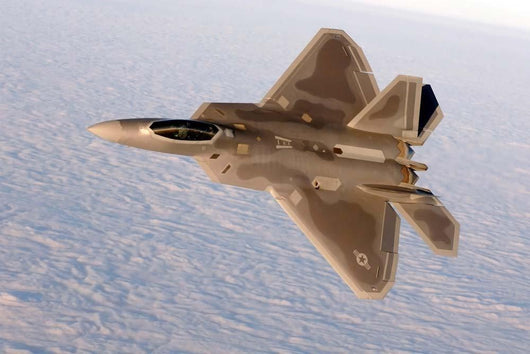 F-22a Raptor Aggressively Banks Wall Decal