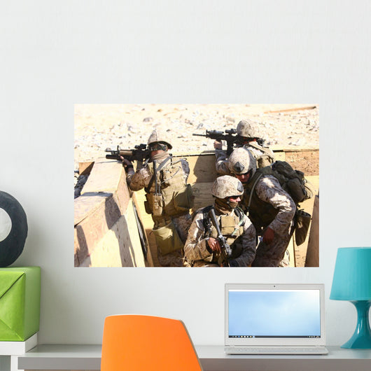 Team Recon Marines Assaults Wall Decal