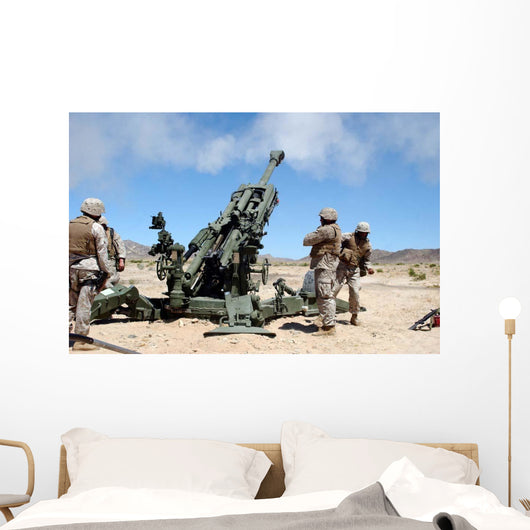 Artillerymen Fire-off round with Wall Decal