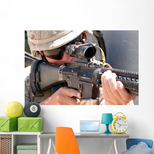 Soldier Peers through His Wall Decal