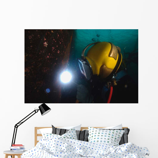 Us Navy Diver Welds Wall Decal Design 3