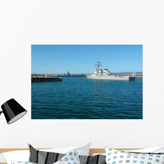 Uss Russell Passes Battleship Wall Decal
