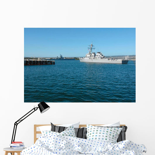 Uss Russell Passes Battleship Wall Decal