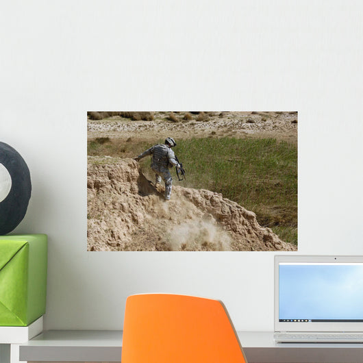 Us Army Specialist Climbs Wall Decal