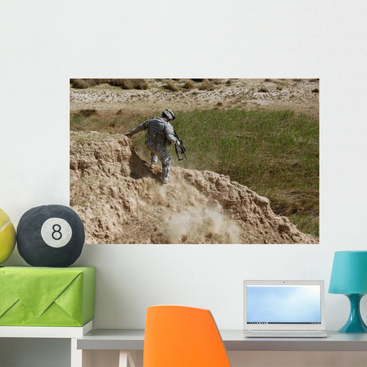 Us Army Specialist Climbs Wall Decal