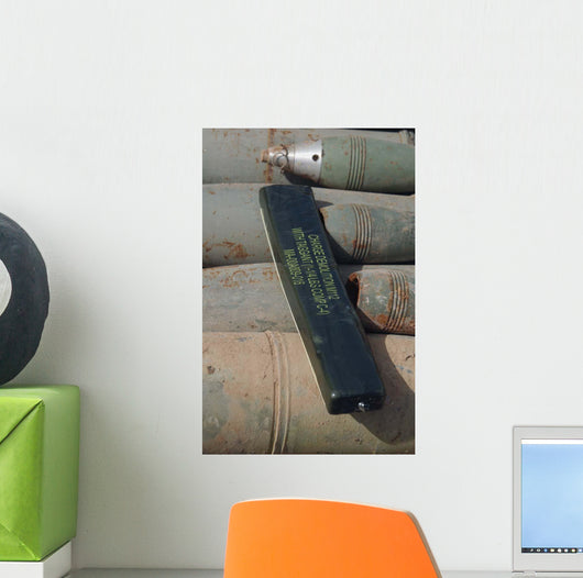 C-4 Explosive Placed 100 Wall Decal