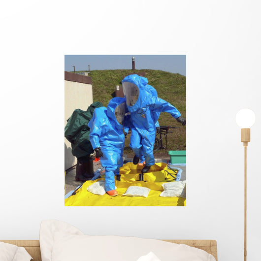Airman and Soldier Jump Wall Decal