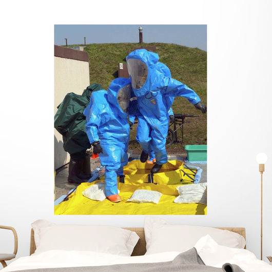 Airman and Soldier Jump Wall Decal