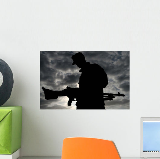 Marine Attaches M-240g Medium Wall Decal