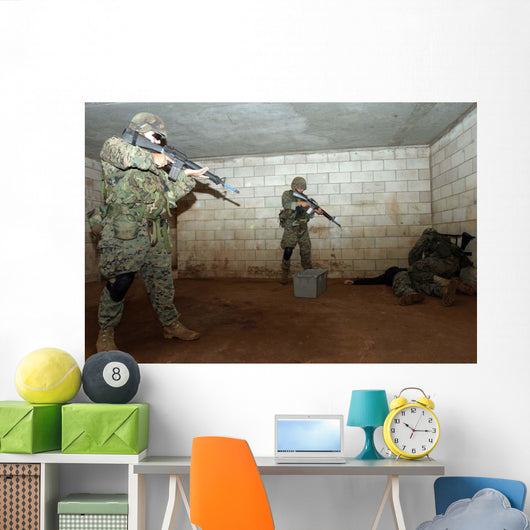 Marines Hold Saso Instructor Wall Decal