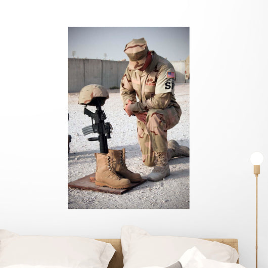 Soldier Bows to Pay Wall Decal
