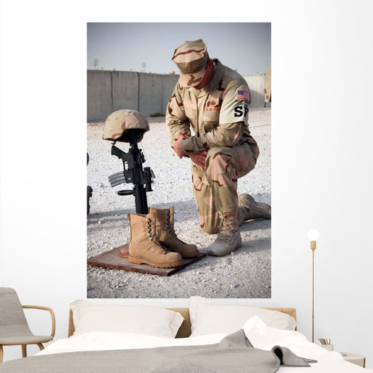 Soldier Bows to Pay Wall Decal