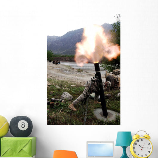 Us Army Soldier Ducking Wall Decal