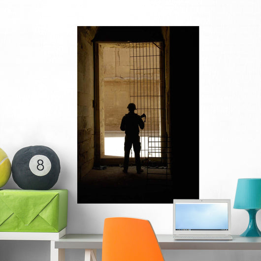 Us Army Soldier Checking Wall Decal