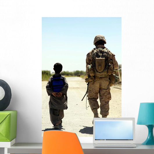 Rear Us Marine Walking Wall Decal