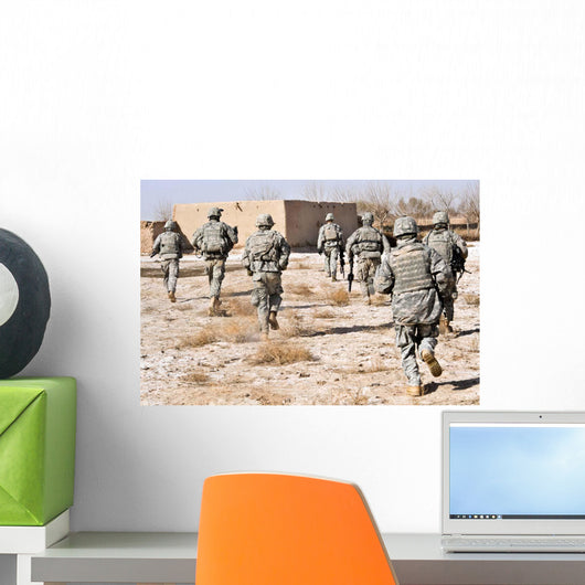 Us Army Soldiers Respond Wall Decal