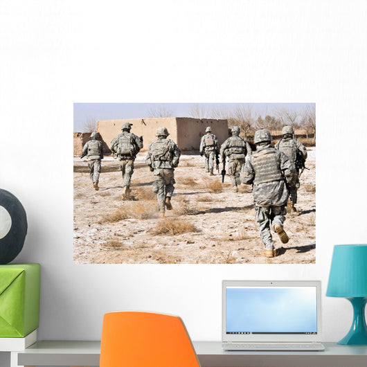 Us Army Soldiers Respond Wall Decal