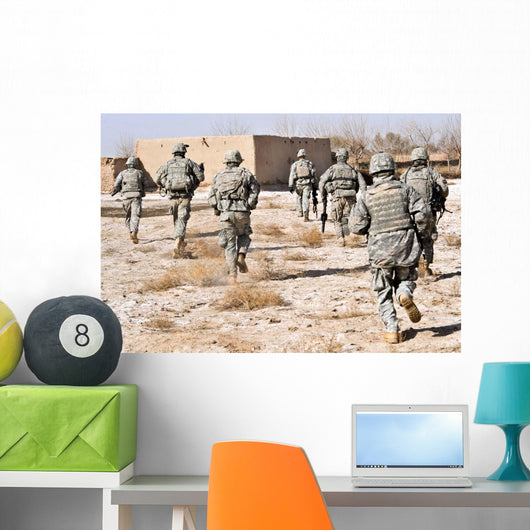Us Army Soldiers Respond Wall Decal