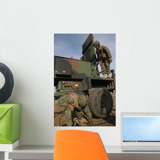 Marines Prepare Antenna Tpq-46a Wall Decal