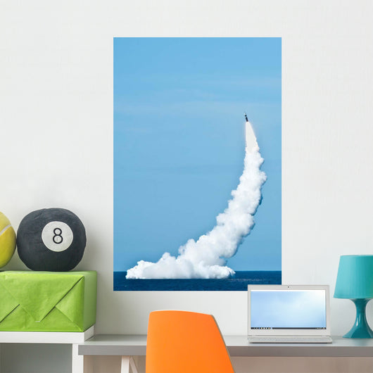 Unarmed Trident Ii D5 Wall Decal