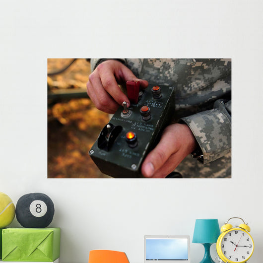 Us Soldier Hits Button Wall Decal