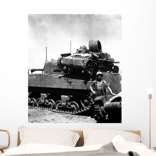 Japanese Light Tank Sits Wall Decal