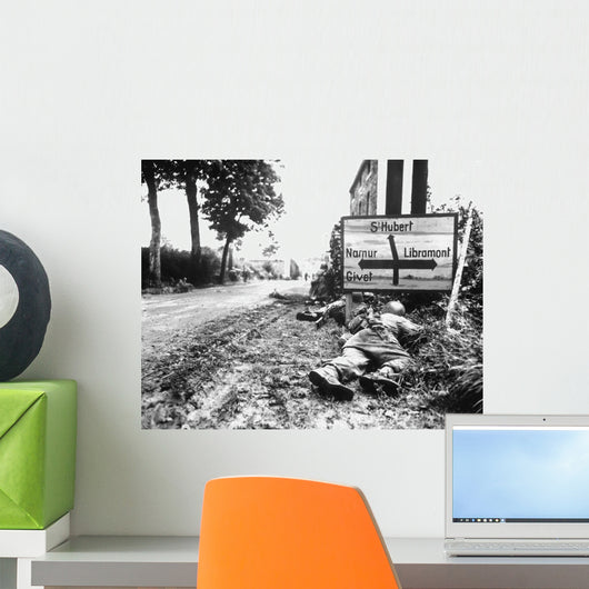 Infantrymen Seek Cover during Wall Decal