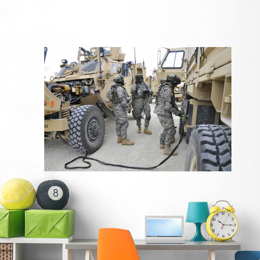 Us Army Soldiers Jump Wall Decal