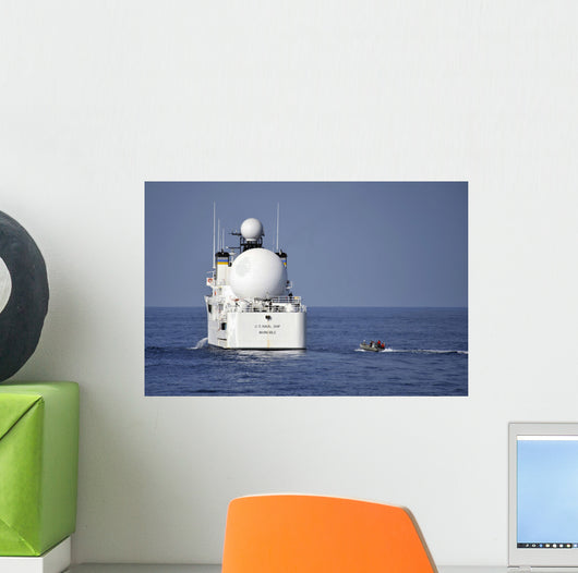 Sailors Rigid-hull Inflatable Approach Wall Decal