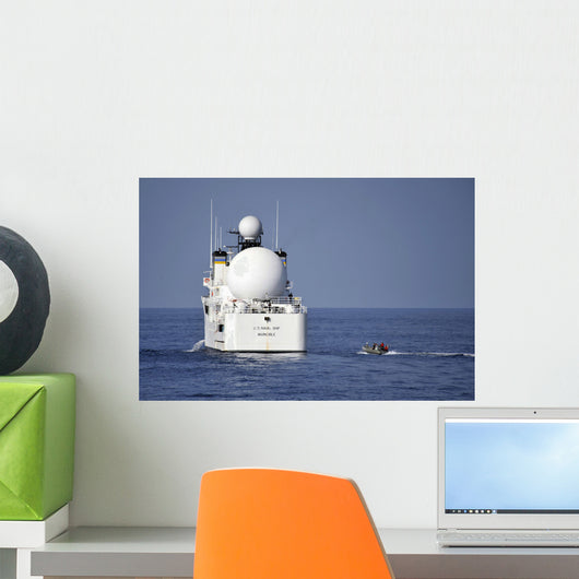 Sailors Rigid-hull Inflatable Approach Wall Decal