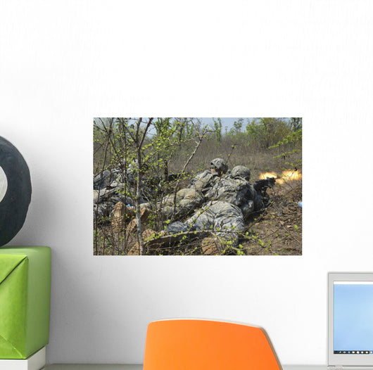 Soldiers Fire M240b Machine Wall Decal