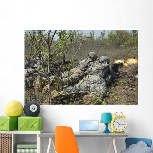Soldiers Fire M240b Machine Wall Decal