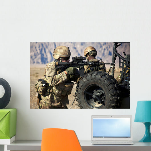 Coalition Force Member Maintains Wall Decal Design 2