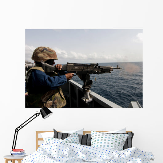 Sailor Fires M240b Machine Wall Decal