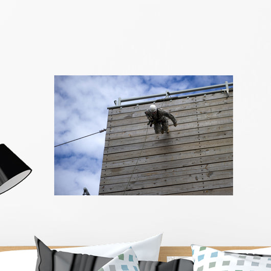 Us Soldier Runs down Wall Decal