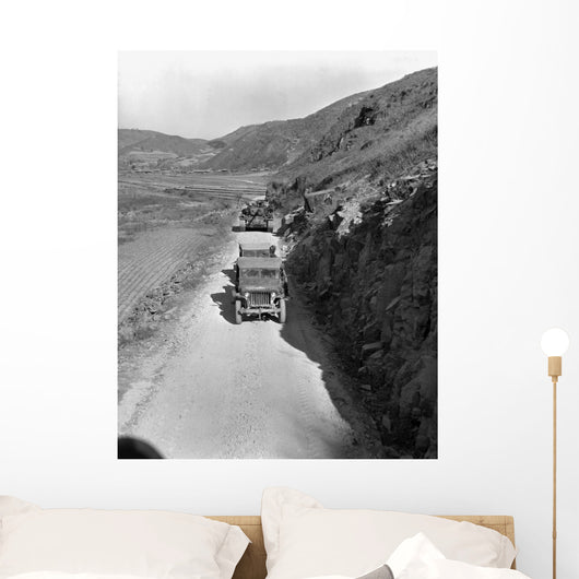 Tank-led Patrol Leathernecks Hunt Wall Decal Design 2