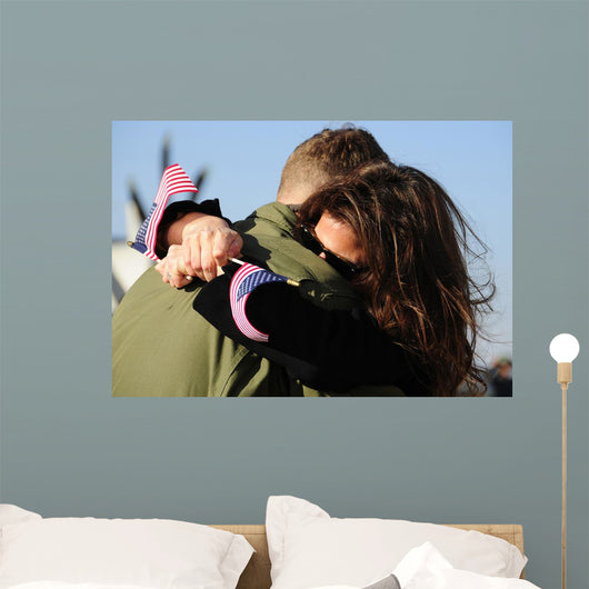 Us Aviator Embraces His Wall Decal
